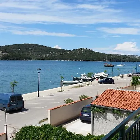 Waterfront * Tisno