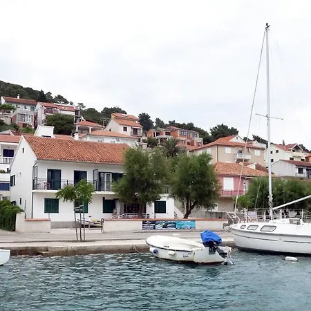 Apartment Waterfront *